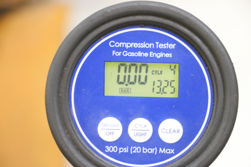 photo de ENGINE CRANKCASE SUZUKI GSR 750 (2011 - 2017) - Component detail