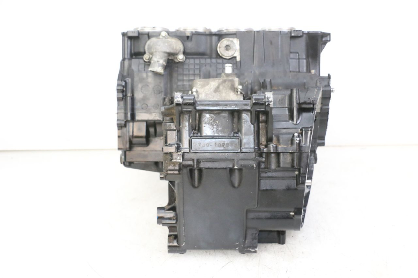 photo de ENGINE CRANKCASE SUZUKI GSR 750 (2011 - 2017) - Surface and material condition