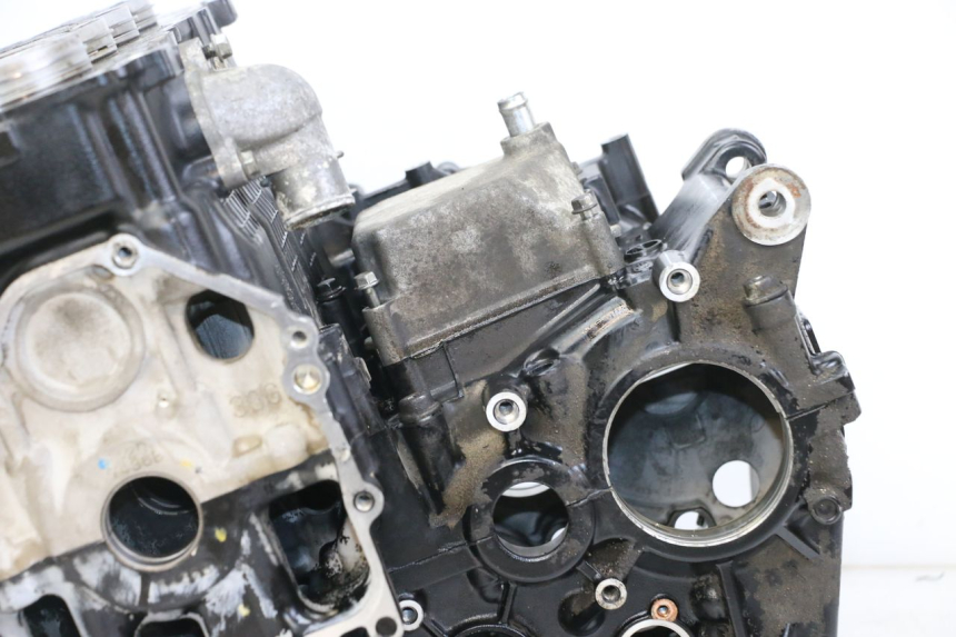 photo de ENGINE CRANKCASE SUZUKI GSR 750 (2011 - 2017) - Checked used part