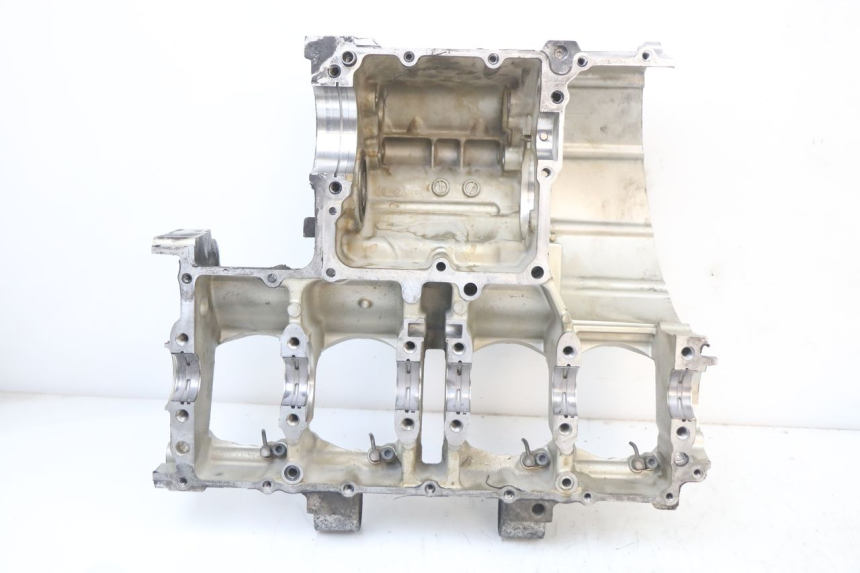 photo de ENGINE CRANKCASE SUZUKI GSX F GSXF 650 (2007 - 2015) - Fixing points details