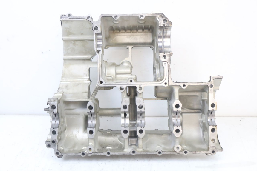 photo de ENGINE CRANKCASE SUZUKI GSX F GSXF 650 (2007 - 2015) - Surface and material condition