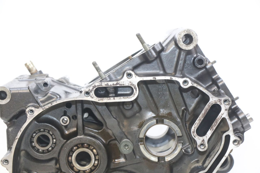 photo de ENGINE BOTTOM CASE SUZUKI SV N 650 (1999 - 2002) - Technical close-up