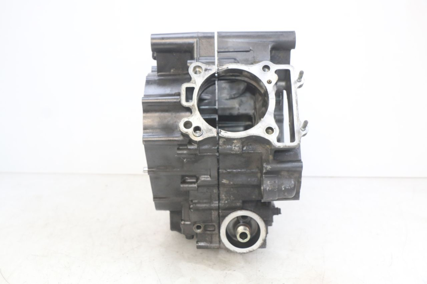 photo de ENGINE BOTTOM CASE SUZUKI SV N 650 (1999 - 2002) - Surface and material condition