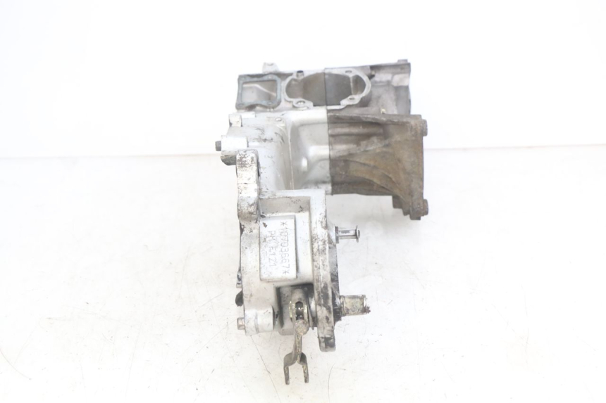 photo de ENGINE LOWER CASING PEUGEOT SV 125 (1991 - 1994) - Zoom on usage condition