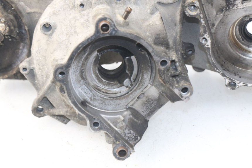photo de ENGINE CRANKCASE PEUGEOT SV 80 (1993 - 1997) - Component zoom