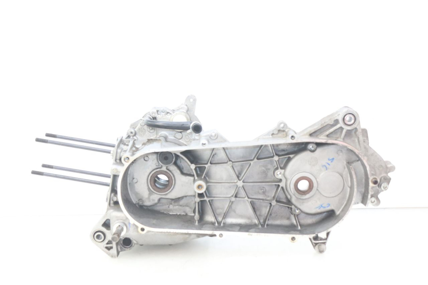 photo de ENGINE BOTTOM CASE APRILIA SXR 50 (2021 - 2023) - Main view