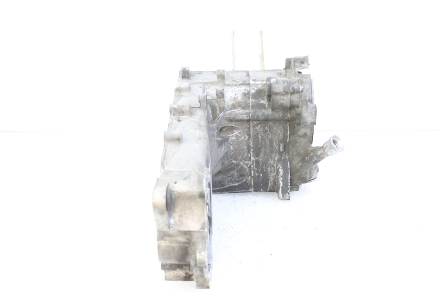 photo de ENGINE LOWER CASING SYM ORBIT III 3 4T 50 (2018 - 2021) - Technical close-up