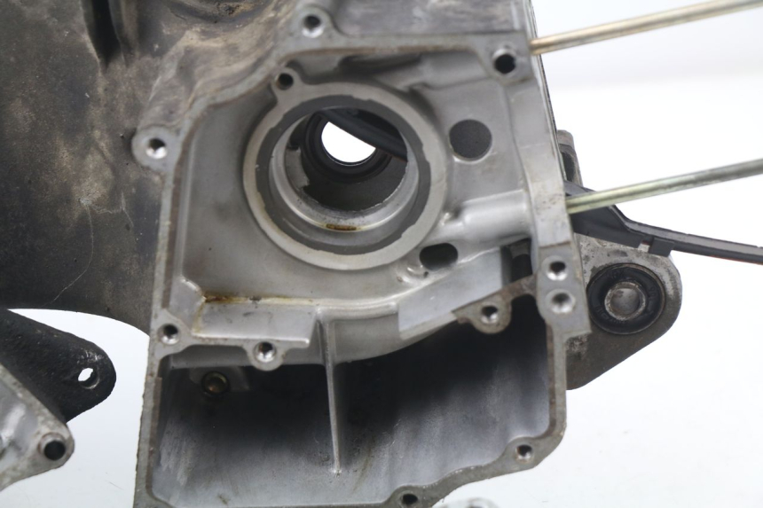 photo de ENGINE CRANKCASE SYM SYMPHONY 50 (2009 - 2015) - High-resolution close-up