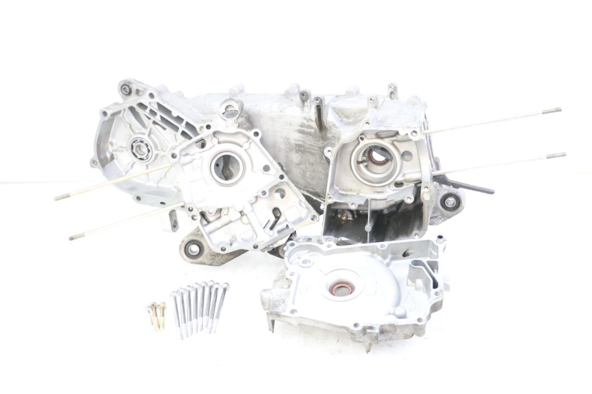 photo de ENGINE LOWER CASING PEUGEOT TWEET 4T 50 (2018 - 2022) - Component detail