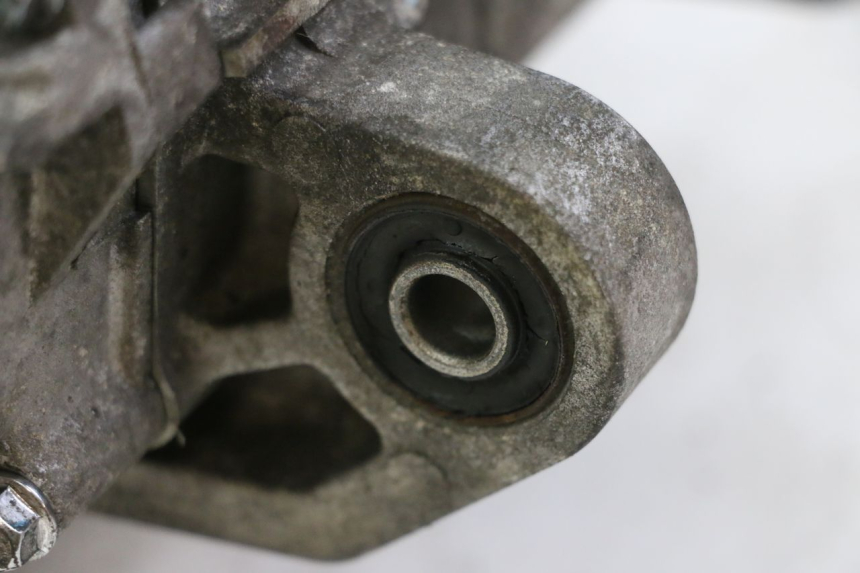 photo de ENGINE LOWER CASING PEUGEOT TWEET 4T 50 (2018 - 2022) - Product overview