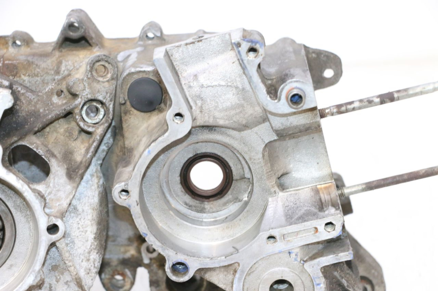 photo de ENGINE CRANKCASE PIAGGIO TYPHOON 50 (2000 - 2009) - Used quality zoom