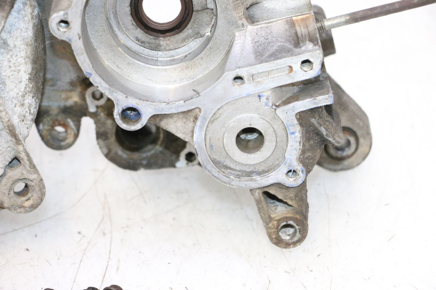 photo de ENGINE CRANKCASE PIAGGIO TYPHOON 50 (2000 - 2009) - Spare part profile view