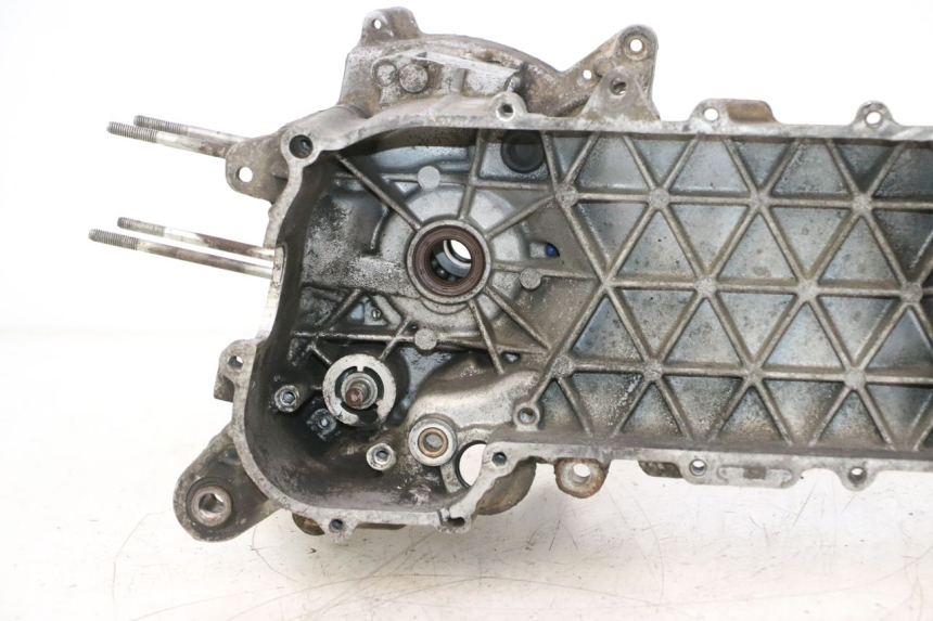 photo de ENGINE CRANKCASE PIAGGIO TYPHOON 50 (2000 - 2009) - Checked used part