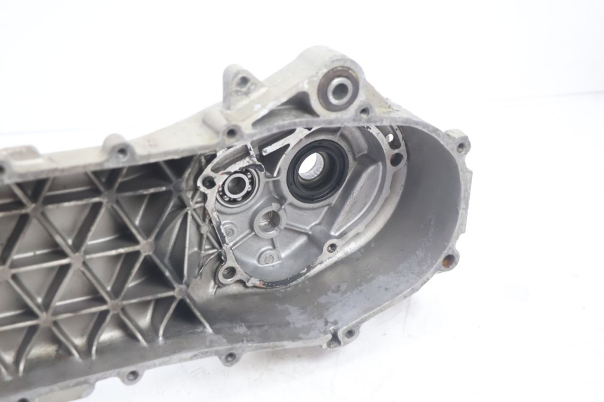 photo de ENGINE CRANKCASE PIAGGIO TYPHOON 50 (1993 - 1999) - Supplementary product photo