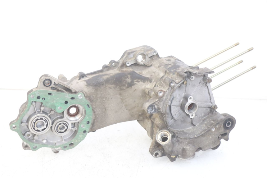 photo de ENGINE LOWER CASING PEUGEOT V-CLIC VCLIC 50 (2007 - 2013) - Surface and material condition