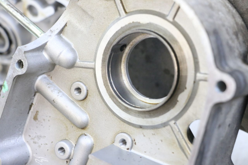 photo de ENGINE LOWER CASING PEUGEOT V-CLIC VCLIC 50 (2007 - 2013) - Supplementary product photo