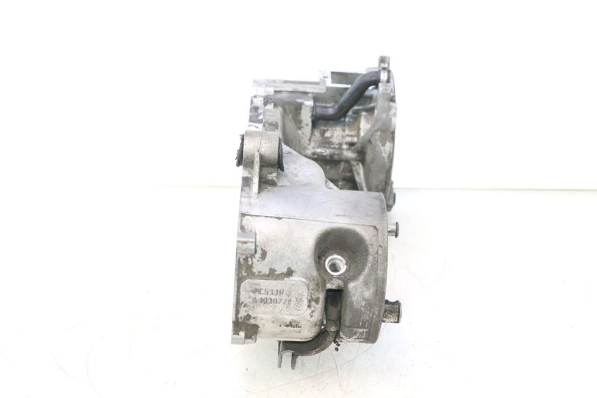 photo de ENGINE CRANKCASE PIAGGIO VESPA PRIMAVERA 2T 50 (2013 - 2018) - High-resolution close-up