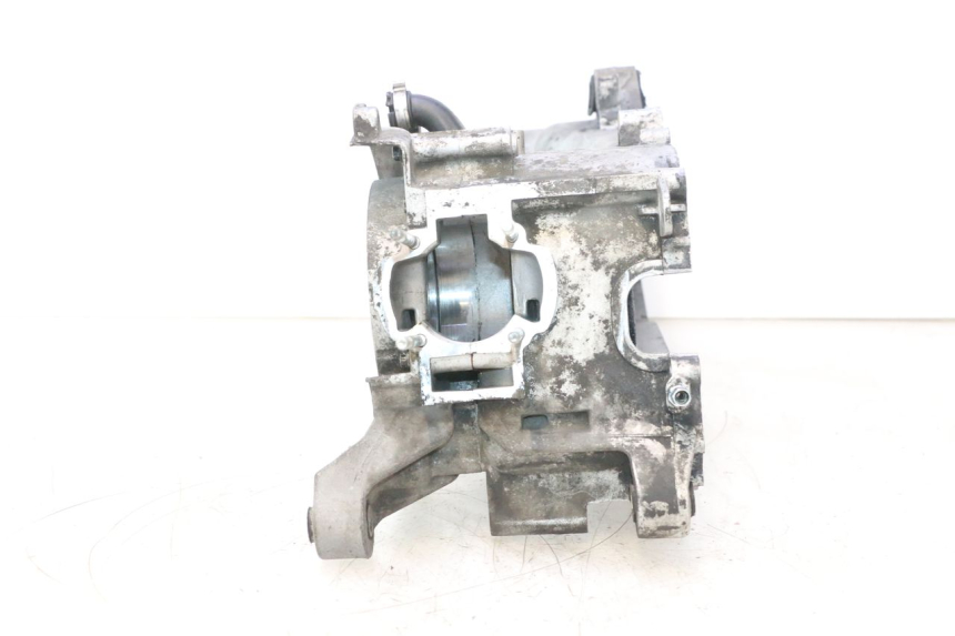 photo de ENGINE CRANKCASE PIAGGIO VESPA PRIMAVERA 2T 50 (2013 - 2018) - Surface and material condition