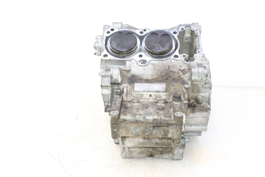 photo de ENGINE CRANKCASE HONDA VFR FI RC46 800 (1998 - 2001) - Alternative perspective