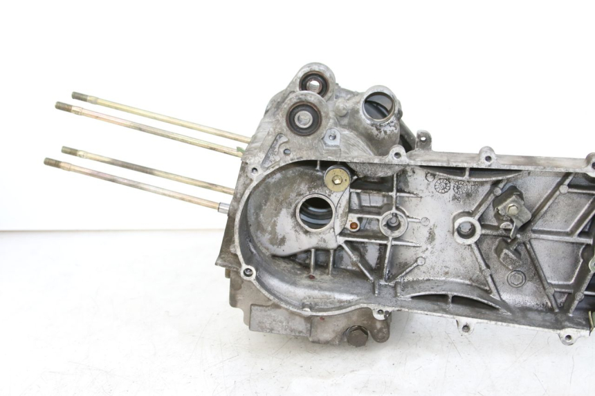 photo de ENGINE CRANKCASE PEUGEOT VIVACITY 125 (2010 - 2017) - Technical close-up