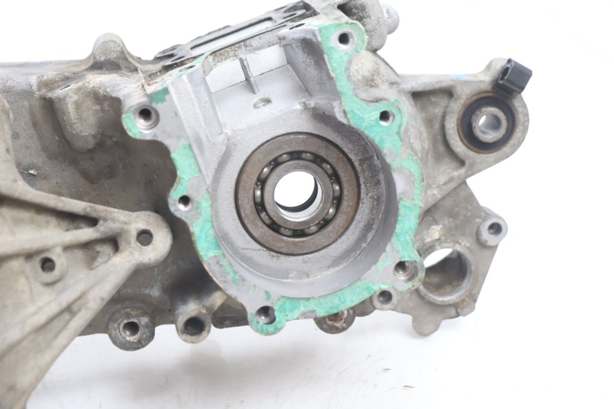 photo de ENGINE CRANKCASE PEUGEOT VIVACITY 50 (2004 - 2009) - Supplementary product photo
