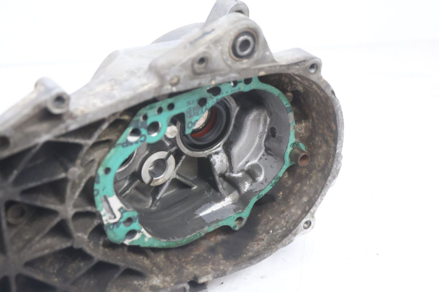 photo de ENGINE CRANKCASE PEUGEOT VIVACITY 50 (2004 - 2009) - Technical close-up