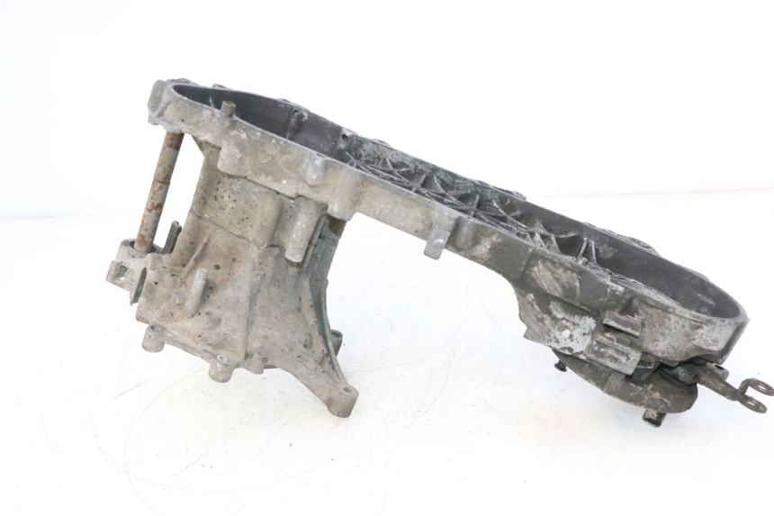 photo de ENGINE CRANKCASE PEUGEOT VIVACITY 50 (1998 - 2003) - Alternative perspective