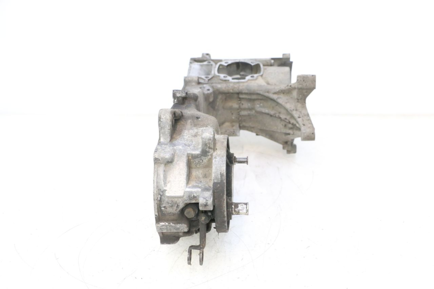 photo de ENGINE CRANKCASE PEUGEOT VIVACITY 50 (1998 - 2003) - Surface and material condition