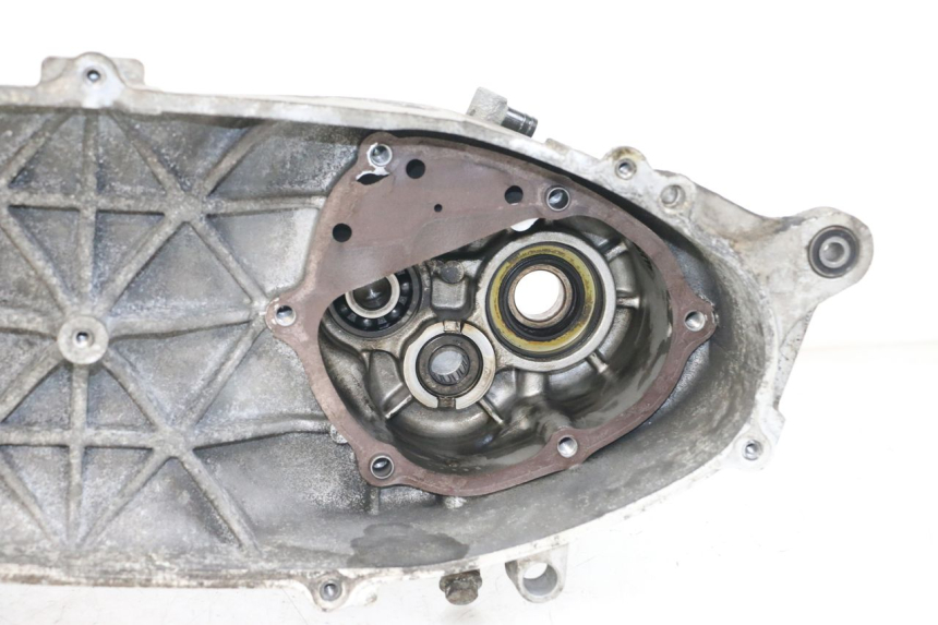 photo de ENGINE CRANKCASE YAMAHA X-MAX XMAX 125 (2010 - 2013) - Component zoom