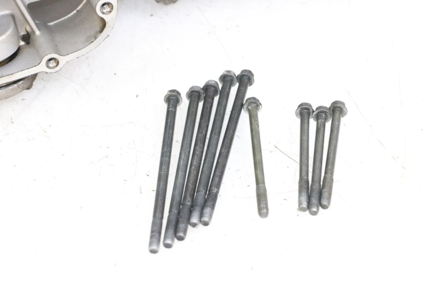 photo de ENGINE CRANKCASE YAMAHA X-MAX XMAX 125 (2010 - 2013) - Detailed visual inspection