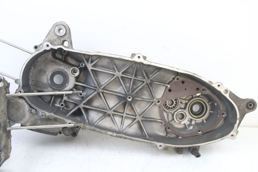 photo de ENGINE CRANKCASE YAMAHA X-MAX XMAX 125 (2010 - 2013) - Product overview