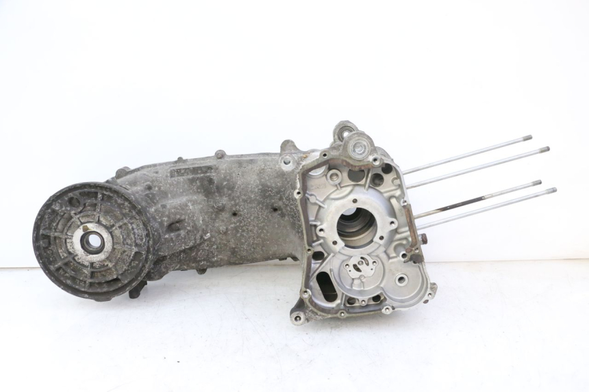 photo de ENGINE LOWER CASING YAMAHA X-MAX XMAX 250 (2006 - 2009) - Additional view of the item