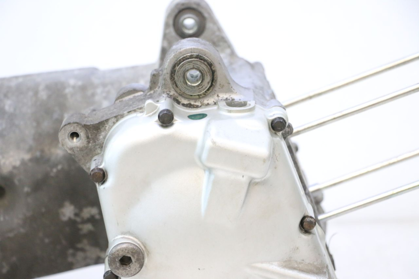 photo de BOTTOM ENGINE CASING YAMAHA XMAX X-MAX 125 (2006 - 2009) - Product overview