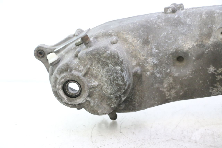 photo de BOTTOM ENGINE CASING YAMAHA XMAX X-MAX 125 (2006 - 2009) - Surface and material condition