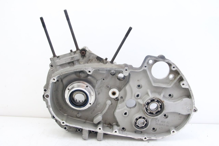 photo de ENGINE LOWER CASING BUELL XB12R XB 12 R 1200 (2004 - 2010) - High-resolution close-up