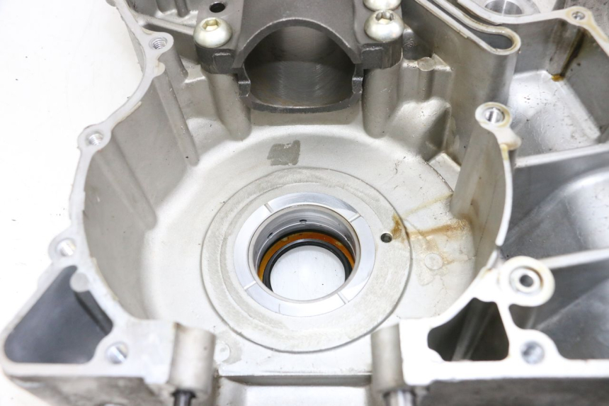 photo de ENGINE CRANKCASE YAMAHA XP T-MAX TMAX 500 (2008 - 2012) - Fixing points details