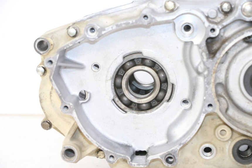 photo de ENGINE CRANKCASE YAMAHA YFM R RAPTOR 250 (2008 - 2014) - High-resolution close-up