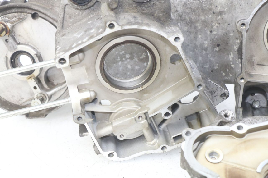 photo de ENGINE LOWER CASING YAMASAKI YM T 125 (2015 - 2020) - Supplementary product photo