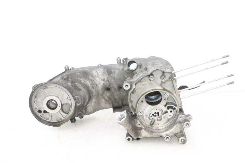photo de ENGINE CRANKCASE YAMAHA YP MAJESTY 125 (2007 - 2010) - Additional view of the item