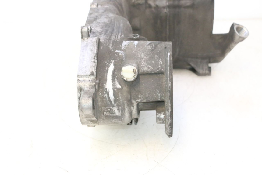 photo de ENGINE CRANKCASE YAMAHA YP MAJESTY 125 (2007 - 2010) - High-resolution close-up