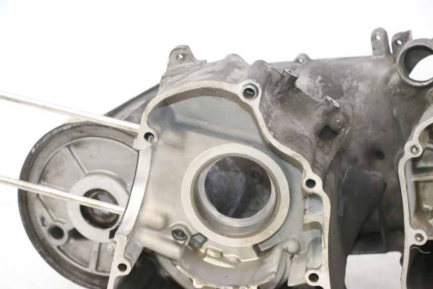 photo de ENGINE CRANKCASE YAMAHA YP MAJESTY 125 (2007 - 2010) - Component detail