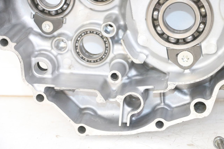 photo de ENGINE CRANKCASE YAMAHA YZ-F YZF 250 (2014 - 2018) - Zoom on usage condition