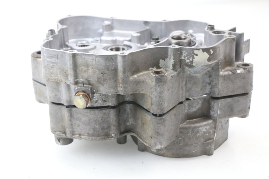 photo de ENGINE CRANKCASE YAMAHA YZ 125 (1998 - 2005) - High-resolution close-up