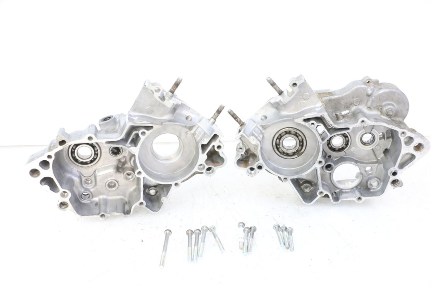 photo de ENGINE CRANKCASE YAMAHA YZ 85 (2002 - 2018) - Component detail