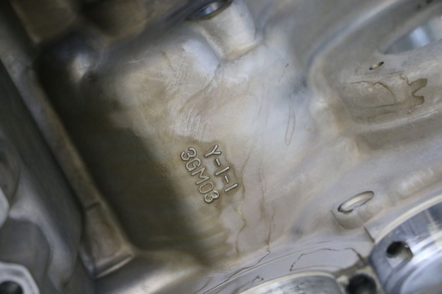 photo de ENGINE CRANKCASE YAMAHA YZF R GENESIS 750 (1993 - 1998) - Spare part profile view