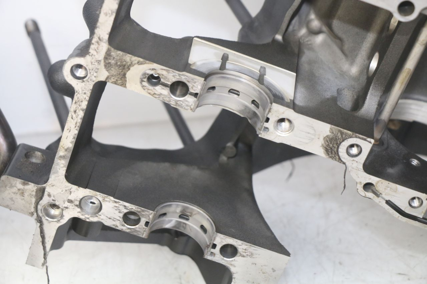 photo de ENGINE LOWER CASING YAMAHA YZF R1 1000 (2007 - 2008) - Supplementary product photo