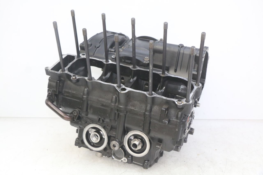 photo de ENGINE LOWER CASING YAMAHA YZF R1 1000 (2007 - 2008) - Alternative perspective