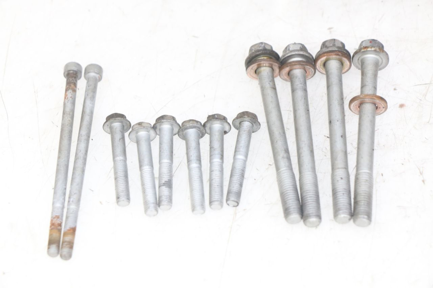 photo de ENGINE LOWER CRANKCASE KAWASAKI Z 750 (2007 - 2013) - Component detail