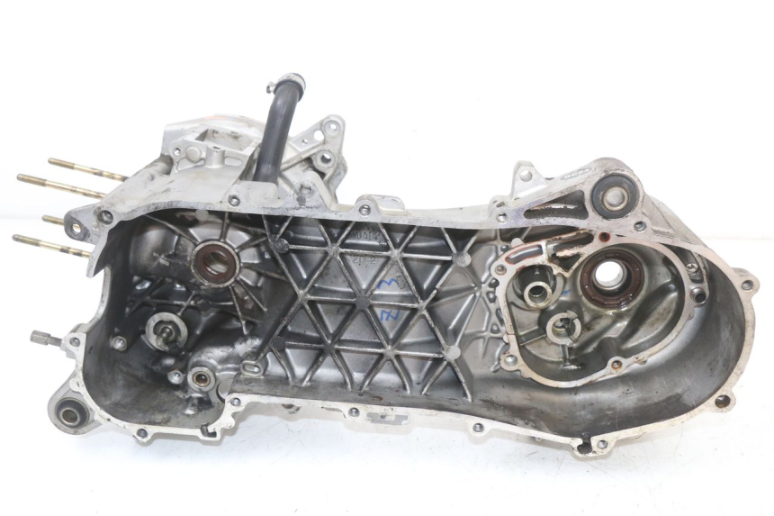 photo de ENGINE CRANKCASE PIAGGIO ZIP 2T 50 (2009 - 2019) - Component detail