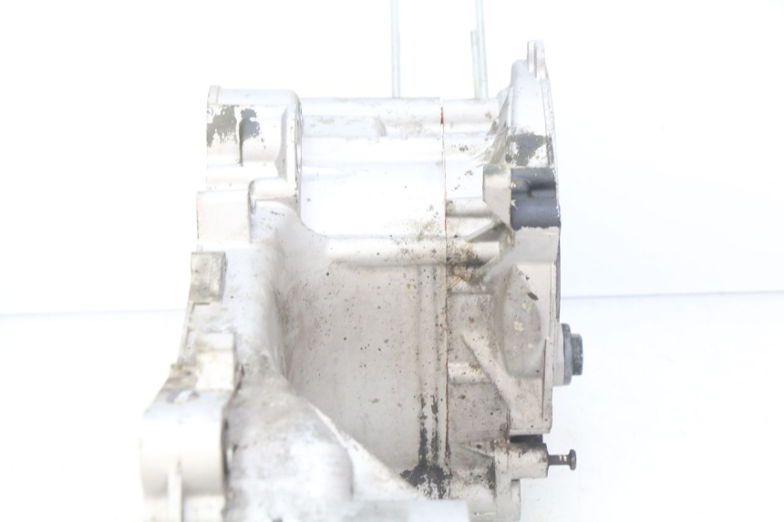 photo de ENGINE LOWER CASING PIAGGIO ZIP 4T 50 (2018 - 2020) - Additional view of the item